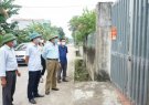 Đồng chí Phó Bí thư Thường trực Huyện ủy Lê Kim Chất, kiểm tra chỉ đạo công tác phòng, chống dịch Covid-19 tại xã Khuyến Nông